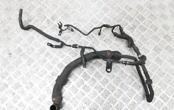 Volkswagen Golf VII Engine coolant pipe/hose 5Q0122101CM 5Q0121449A