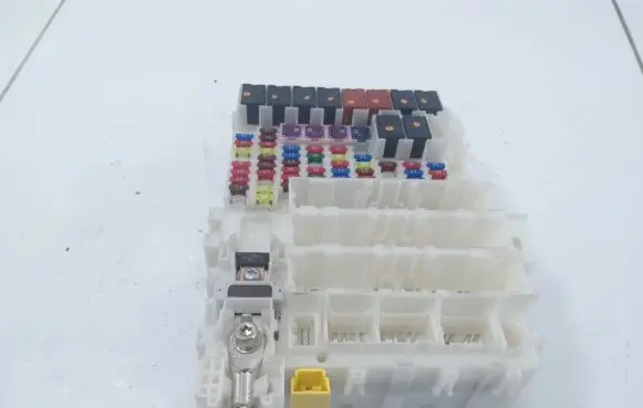 Honda Civic IX Fuse module 116RA000007