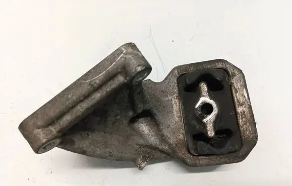 Jeep Grand Cherokee (WK) Engine mount bracket 62090308AE
