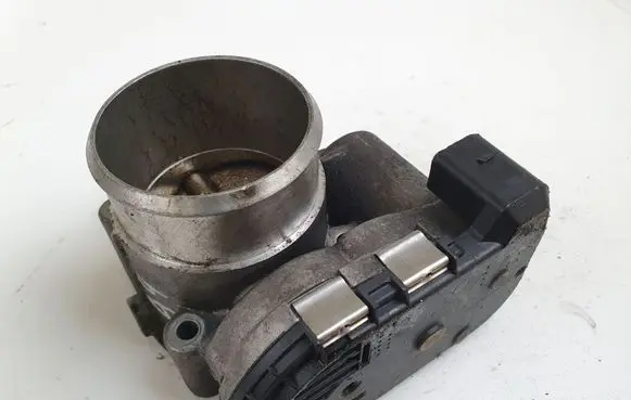 Audi A4 S4 B7 8E 8H Throttle valve 0280750009 06B133062M