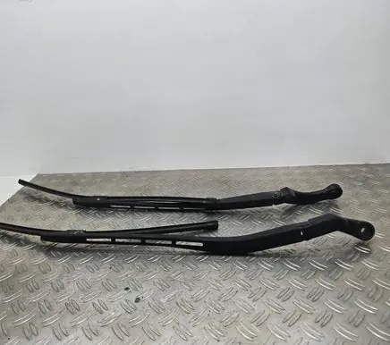 Audi A4 S4 B6 8E 8H Front wiper blade arm