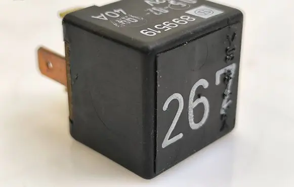 Audi A4 S4 B5 8D Other relay 443919578C