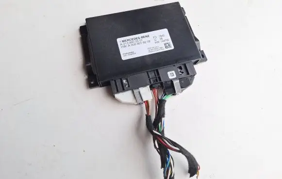 Mercedes-Benz E W213 Gearbox control unit/module A2139002501