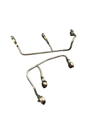 Subaru Forester SH Fuel injector supply line/pipe 