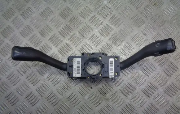 Volkswagen PASSAT B5 Headlight wiper switch 8L0953513G