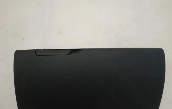 Citroen C5 Glove box