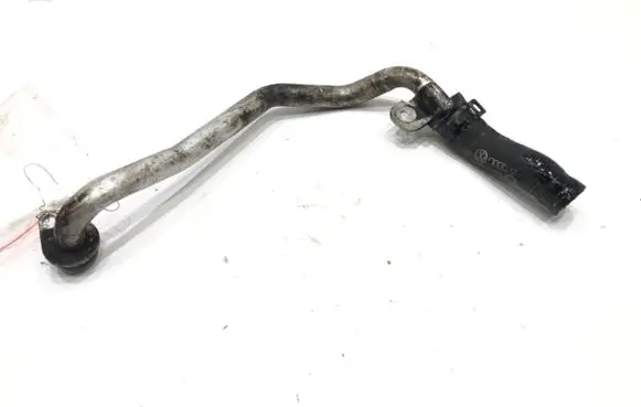 Audi A8 S8 D4 4H Engine coolant pipe/hose 057121083S