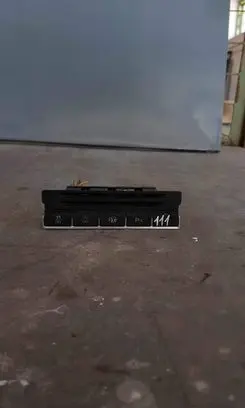 Traction control (ASR) switch