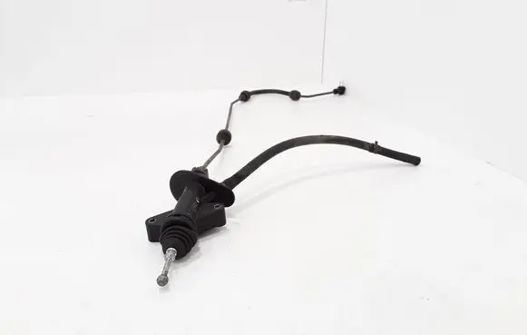 Ford Mondeo Mk III Clutch master cylinder 1S717A543