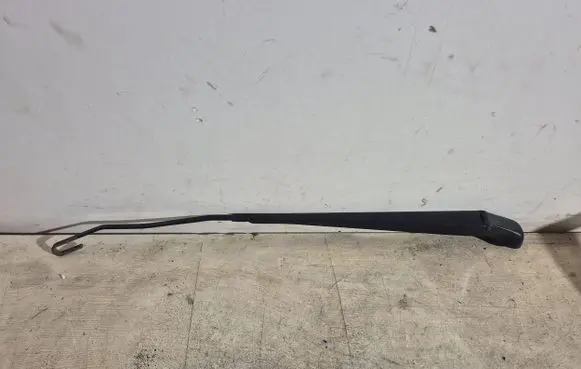Citroen Xsara Picasso Front wiper blade arm