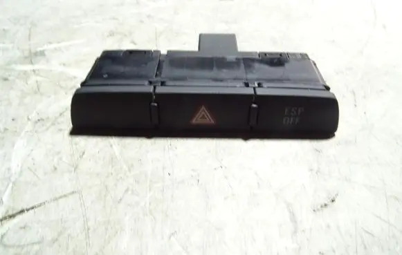 Audi Q7 4L Hazard light switch 4L2927137A