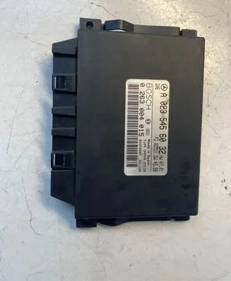 Mercedes-Benz A W168 Parking PDC control unit/module A0235456032 0263004015 033M068M