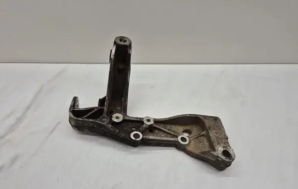 Front lower control arm/wishbone