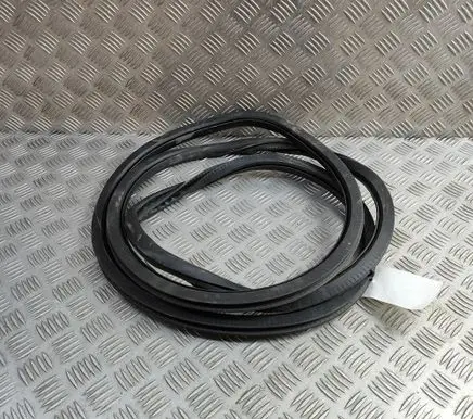 Mercedes-Benz GLE W167 Rubber seal front door (on door) A0007271300