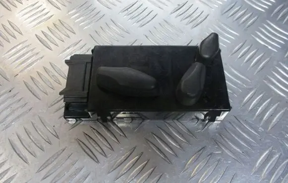 Renault Vel Satis Seat memory switch 9289498