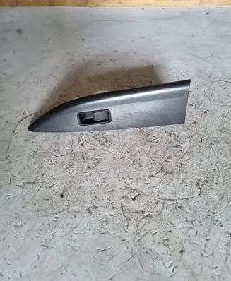 Mazda 6 Electric window control switch GP9A685L6