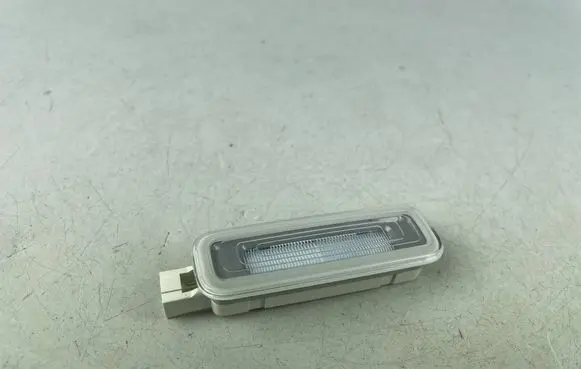 Audi e-tron Other interior light 4M0947105