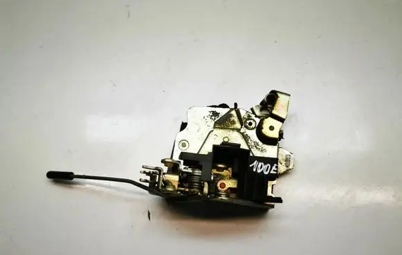 BMW 5 E39 Front door lock