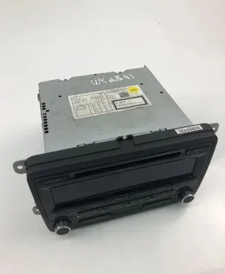 Volkswagen Eos Radio/CD/DVD/GPS head unit 1K0035186AN