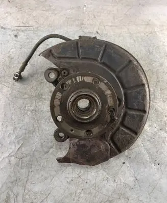 Volkswagen Touran I Front wheel hub spindle knuckle
