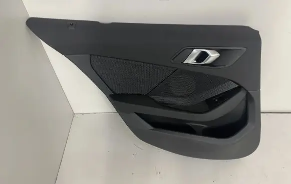 BMW 1 F40 Rear door card panel trim 6081307