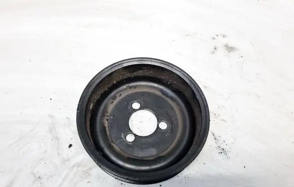 Skoda Fabia Mk2 (5J) Water pump pulley 03D121028B