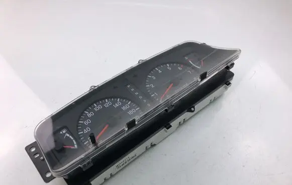 Mitsubishi Pajero Speedometer (instrument cluster) MR506279