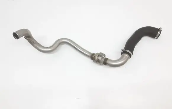 Land Rover Range Rover Evoque L538 Intercooler hose/pipe 8970992690