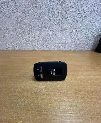 Maserati Levante Other switches/knobs/shifts 670025405 86390B