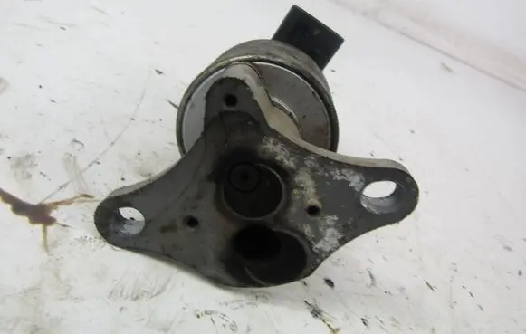 Citroen Xsara Picasso EGR valve 