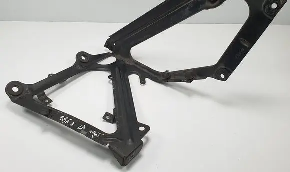 Porsche Boxster 986 Radiator mount bracket 99650417509