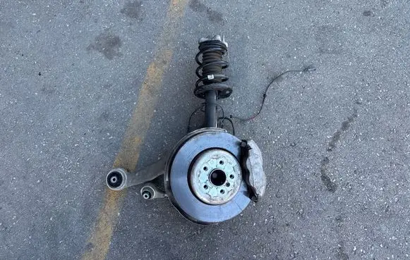 BMW i4 Front wheel hub spindle knuckle 6893259 149415