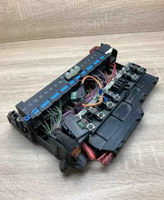 BMW X3 E83 BSM Control unit 8364542 8364530