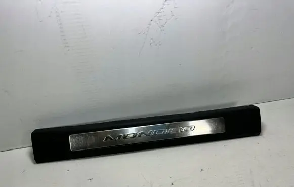 Ford Mondeo MK V Front sill trim cover