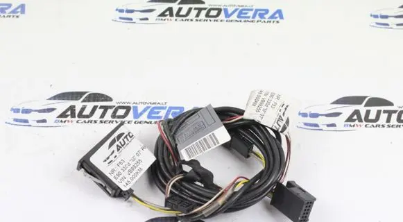 BMW 3 E90 E91 AUX in-socket connector 6930561