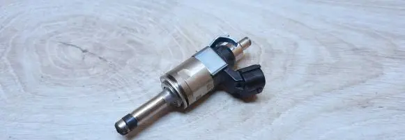 Ford Explorer VI Fuel injector L1ME9G929AA