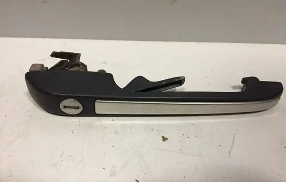 Volkswagen Golf II Front door exterior handle