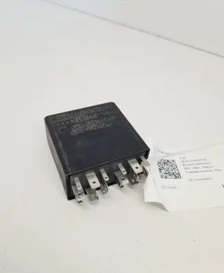 Audi A6 S6 C5 4B Other relay 4B0919471A 5KG00656805 393