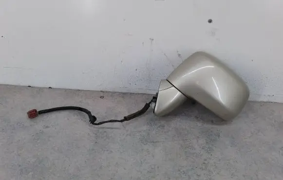 Nissan Tiida C11 Front door electric wing mirror 
