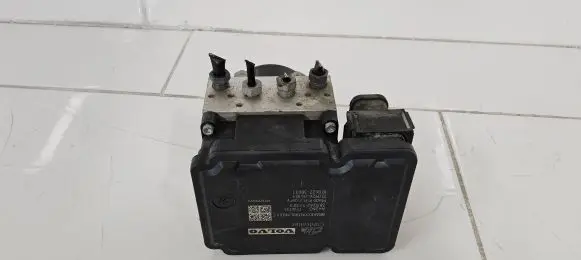 Volvo S60 ABS Pump 28526258303 10092604183 10062238031