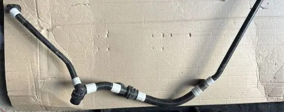 Tesla Model 3 Electric car engine cooling hoses/pipes 107757700F