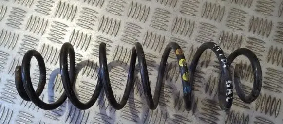 Volkswagen Polo Rear coil spring
