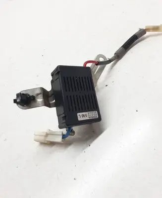 Lexus IS 220D-250-350 Aerial antenna filter 05370593L C25S2B