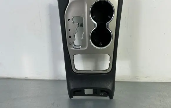 Jeep Grand Cherokee Gear shifter surround trim plastic 1SY571X9AD