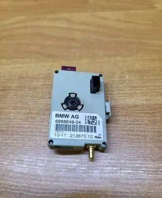 BMW 3 E92 E93 Aerial antenna amplifier 6968649 21367510