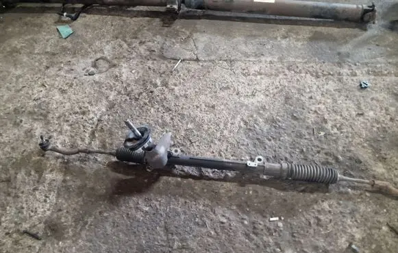 Nissan X-Trail T31 Steering rack