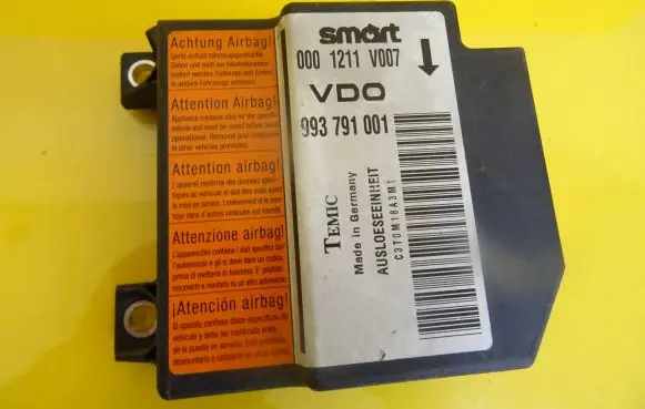 Smart ForTwo I Airbag control unit/module 0001211V007