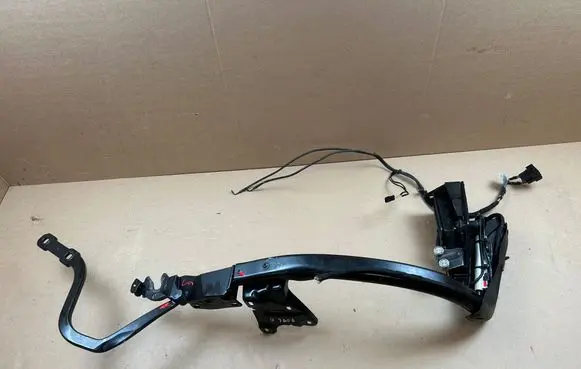 BMW 3 E92 E93 Convertible roof hinge 1037410 200400095