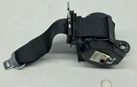 Jaguar XE Middle seatbelt (rear) 627984100B