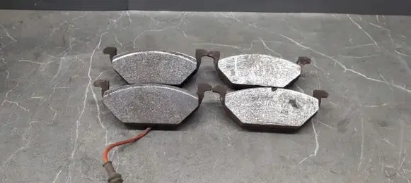 Volkswagen Polo IV 9N3 Brake pads (front) 